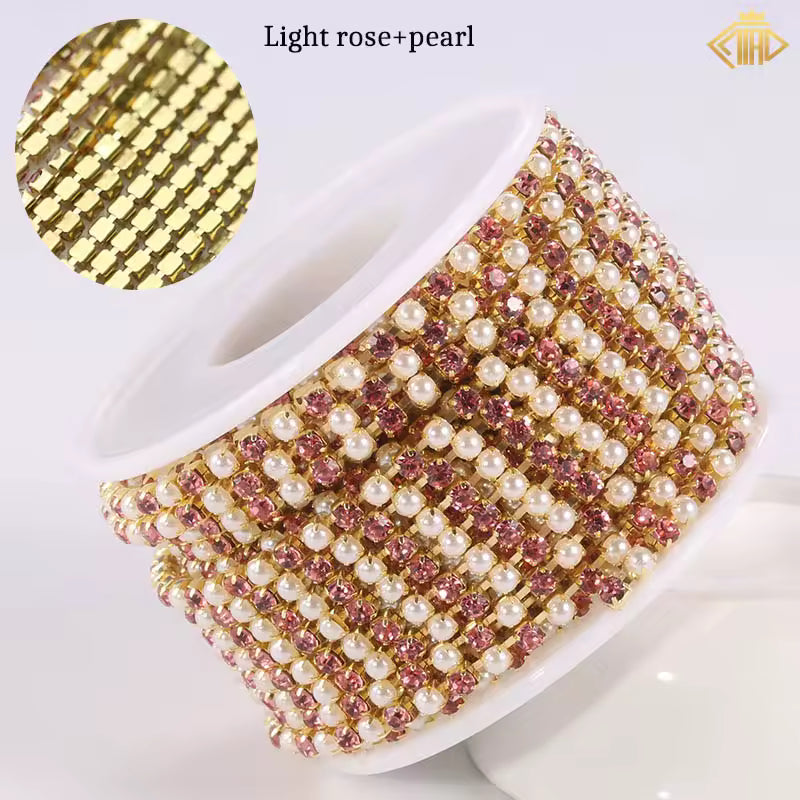 Light Rose, Pearl & Stone Rhinestones with Copper – 18K Yellow Gold Plated Chain Banding