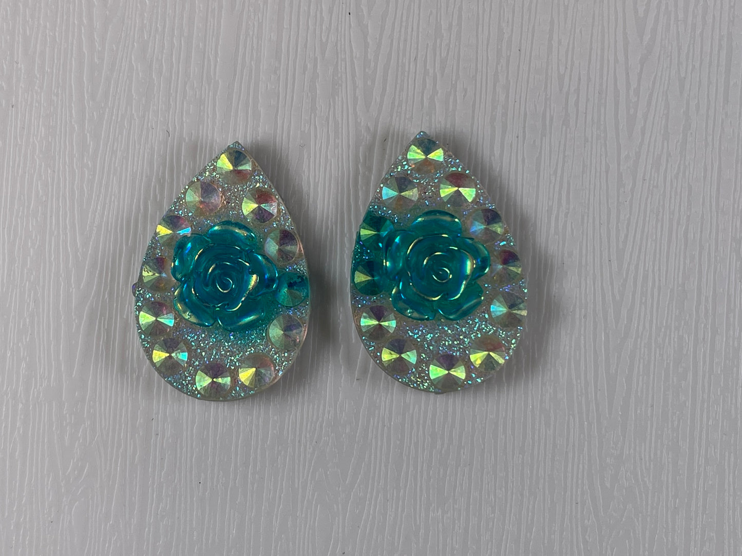 AB teardrop resin with rose flat back