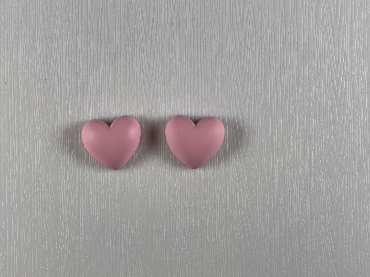 Small Heart-shaped Cabochons- Matt (1 Piece)