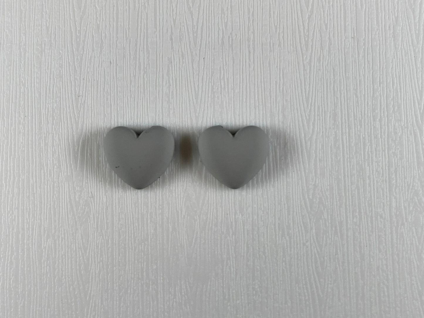 Small Heart-shaped Cabochons- Matt (1 Piece)