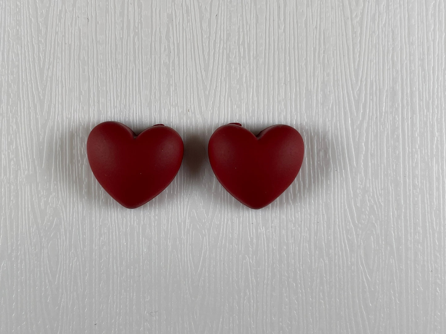 Small Heart-shaped Cabochons- Matt (1 Piece)