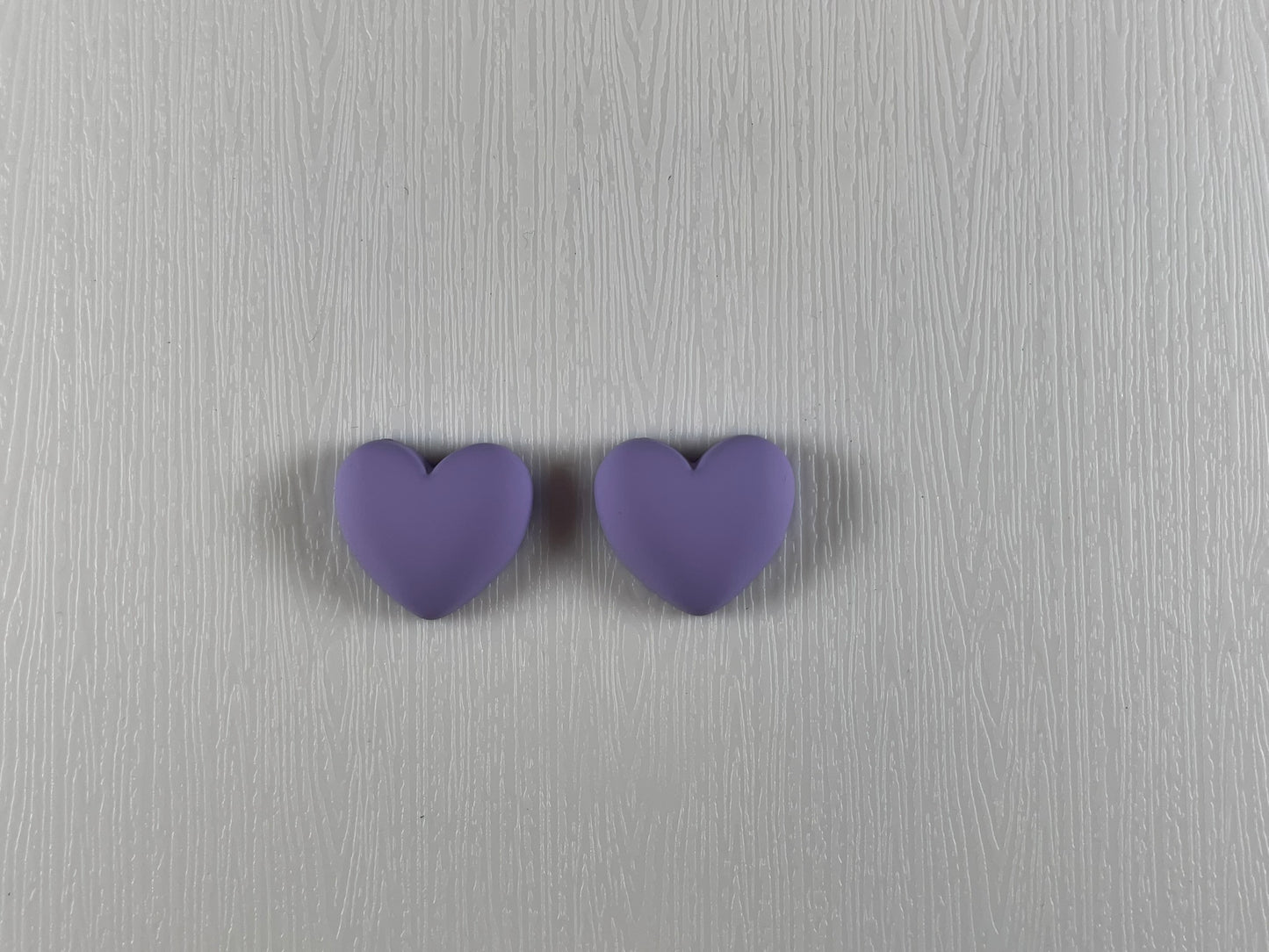 Small Heart-shaped Cabochons- Matt (1 Piece)