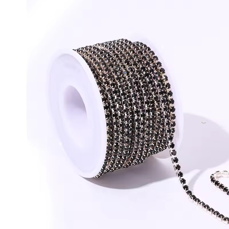 Black Ss6- Claw Chain Glass Rhinestones